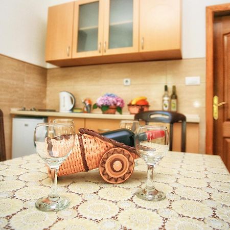 Apartments Maxi Katic Херцег Нови Екстериор снимка