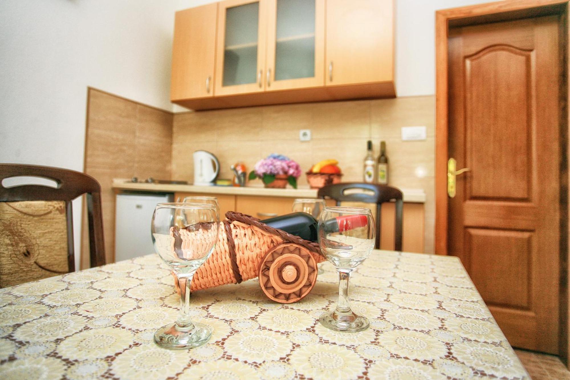 Apartments Maxi Katic Херцег Нови Екстериор снимка